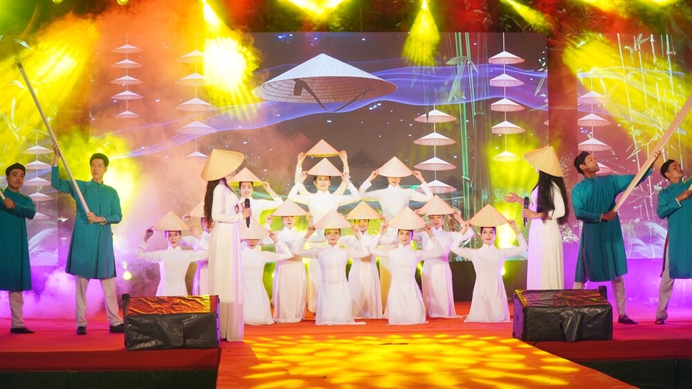 Các tiết mục nghệ thuật đặc sắc tại lễ khai mạc